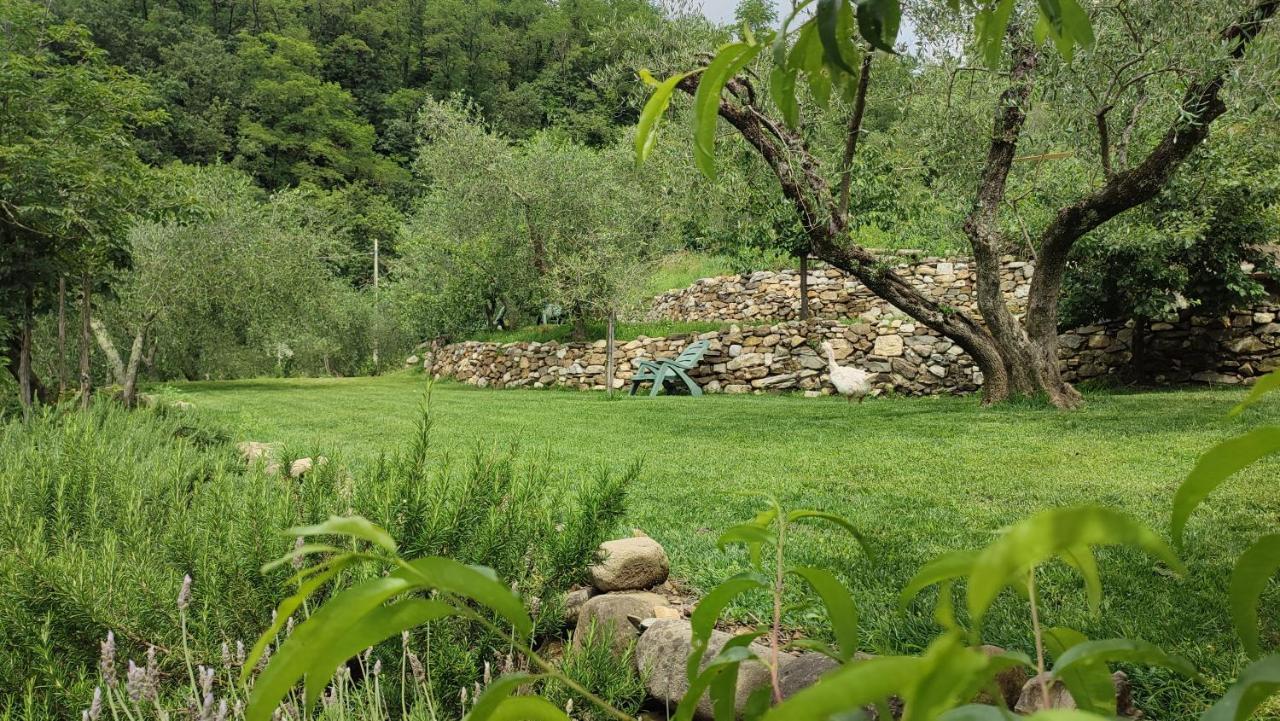 Penzion Ca Giulietto Antico Casale In Lunigiana Pontremoli Exteriér fotografie