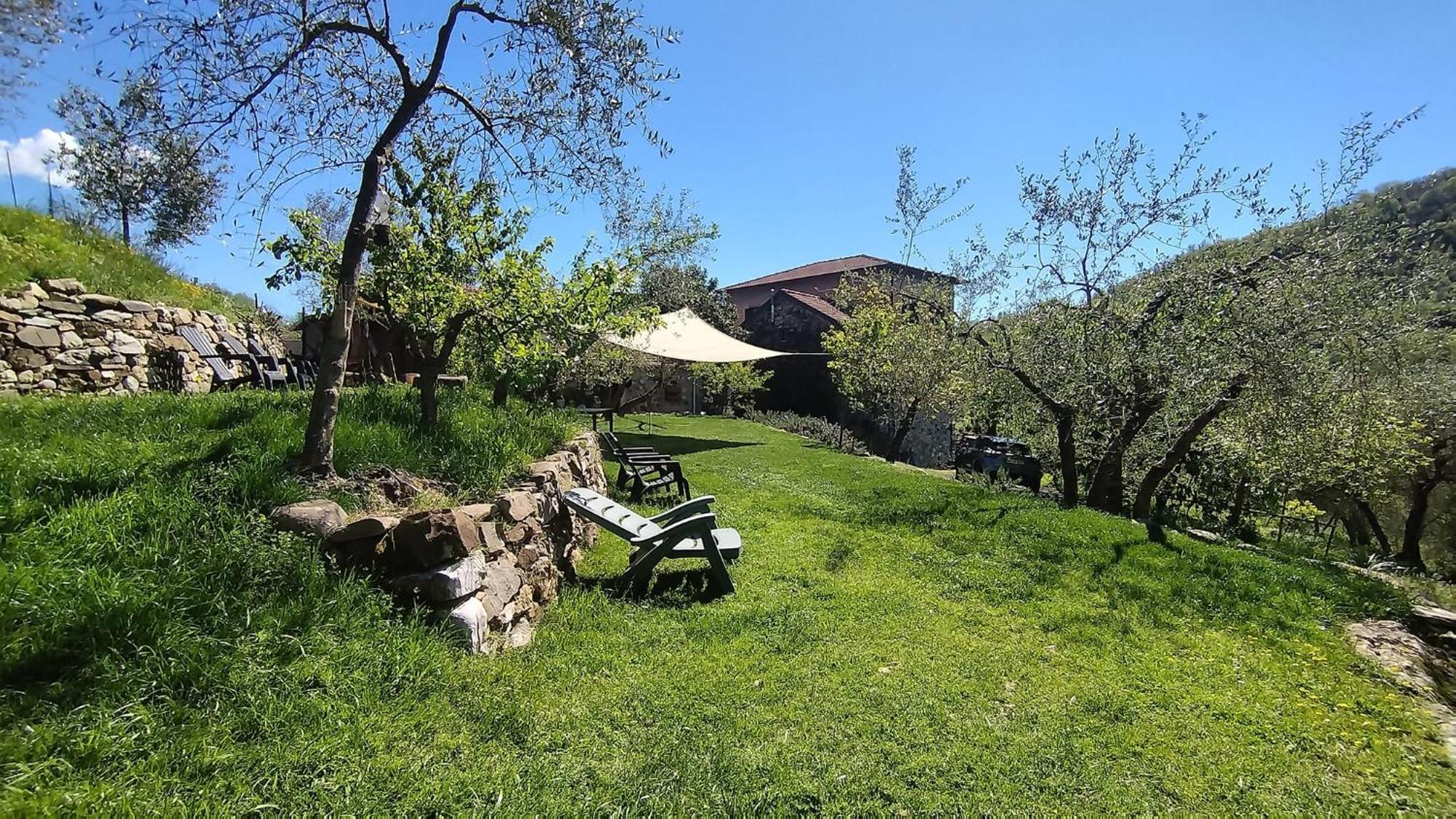 Penzion Ca Giulietto Antico Casale In Lunigiana Pontremoli Exteriér fotografie