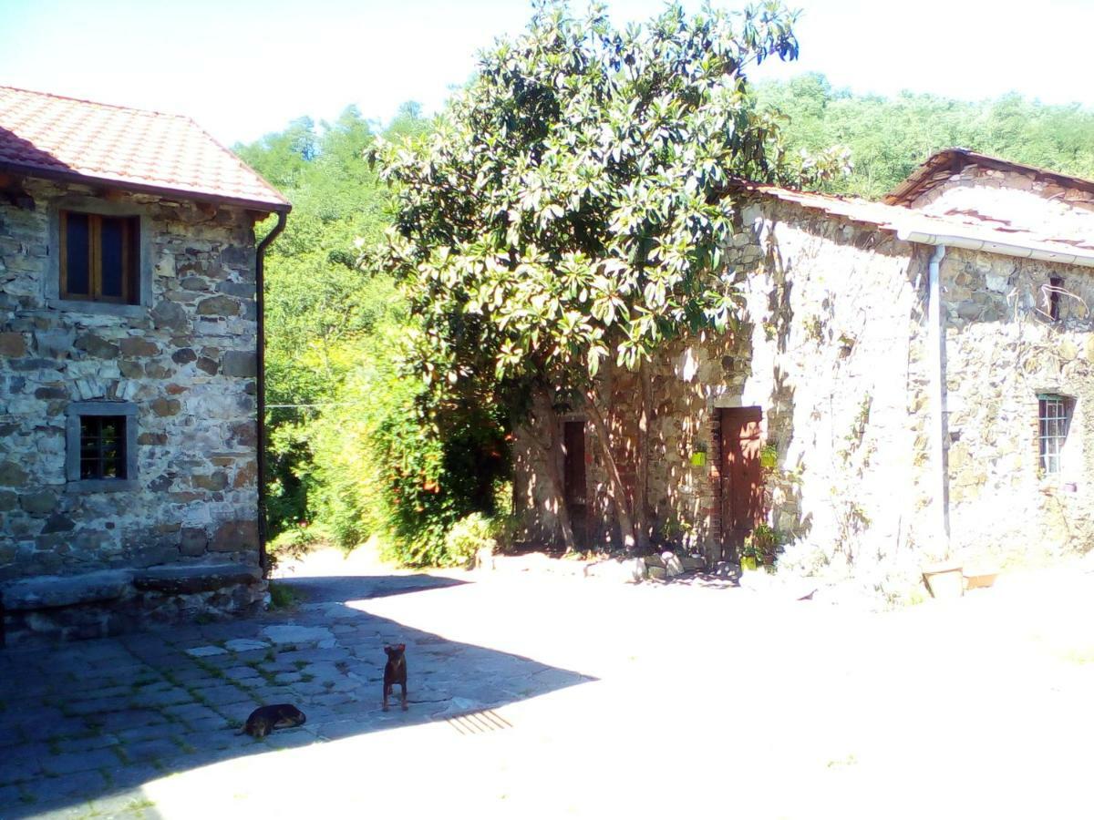 Penzion Ca Giulietto Antico Casale In Lunigiana Pontremoli Exteriér fotografie